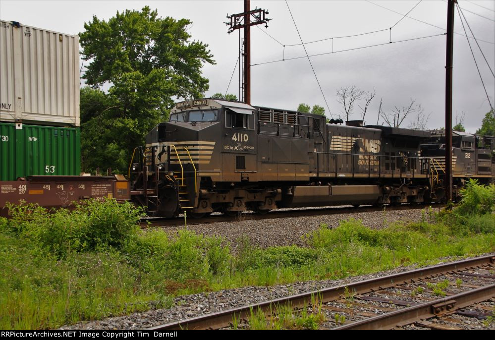 NS 4110 on 26T